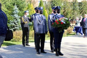 Uroczystość przy "Dębach Pamięci"