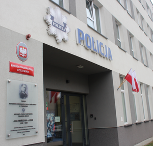 Uroczyste złożenie wieńców poległym policjantom