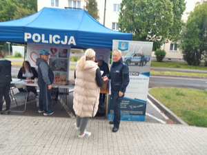 policjanci podczas Mundurowej Akcji Krwi