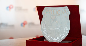 Uroczysta zbiórka w KPP w Pruszkowie