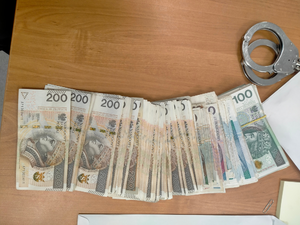 Zatrzymany za posiadanie tysięcy paczek papierosów bez polskich znaków akcyzy