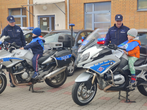 Zagłosuj na swojego dzielnicowego z KP w Michałowicach – doceń tych, którzy dbają o Twoje bezpieczeństwo!